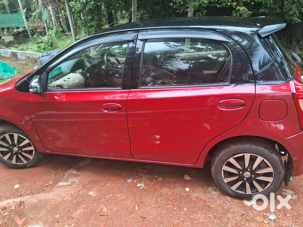 Toyota Etios Liva Vd Dual Tone 2018 Nov 89000 Km