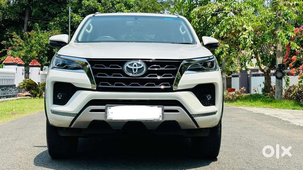 Toyota Fortuner 4x2 At 2.8 Diesel, 2022, Diesel
