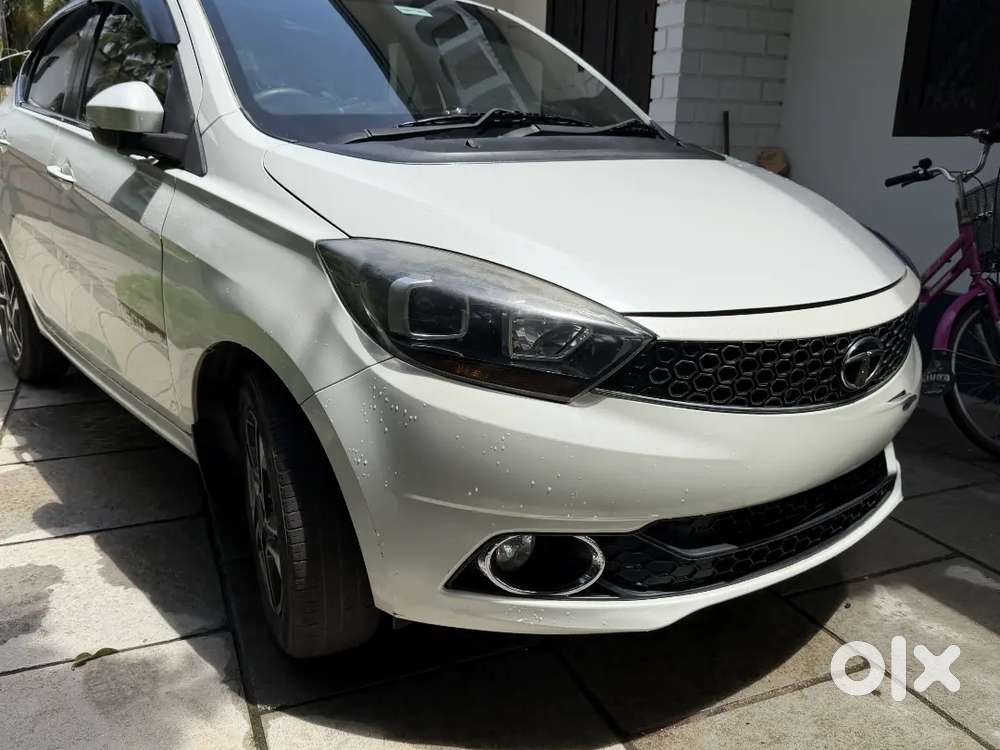 Petrol 121699 Km Driven
