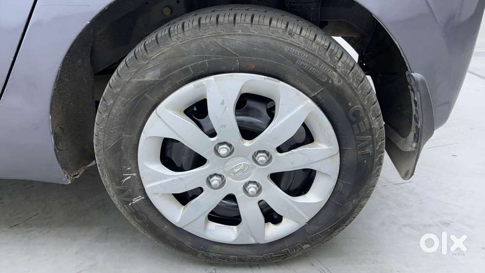 Hyundai Eon Magna +, 2014, Petrol