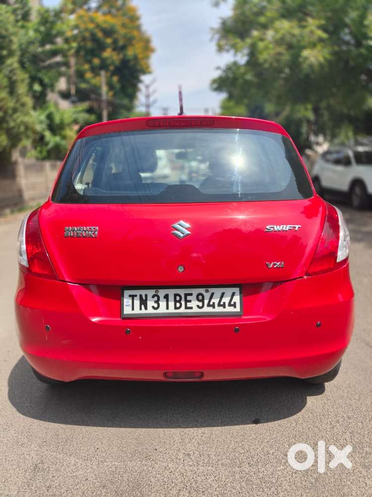 Maruti Suzuki Swift Vxi Optional, 2017, Petrol