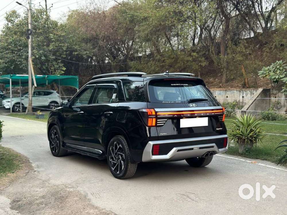 Hyundai Alcazar Signature 1.5 Petrol Dct 7str, 2025, Petrol