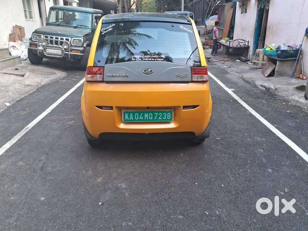 Mahindra e2o Premium, 2015, Electric