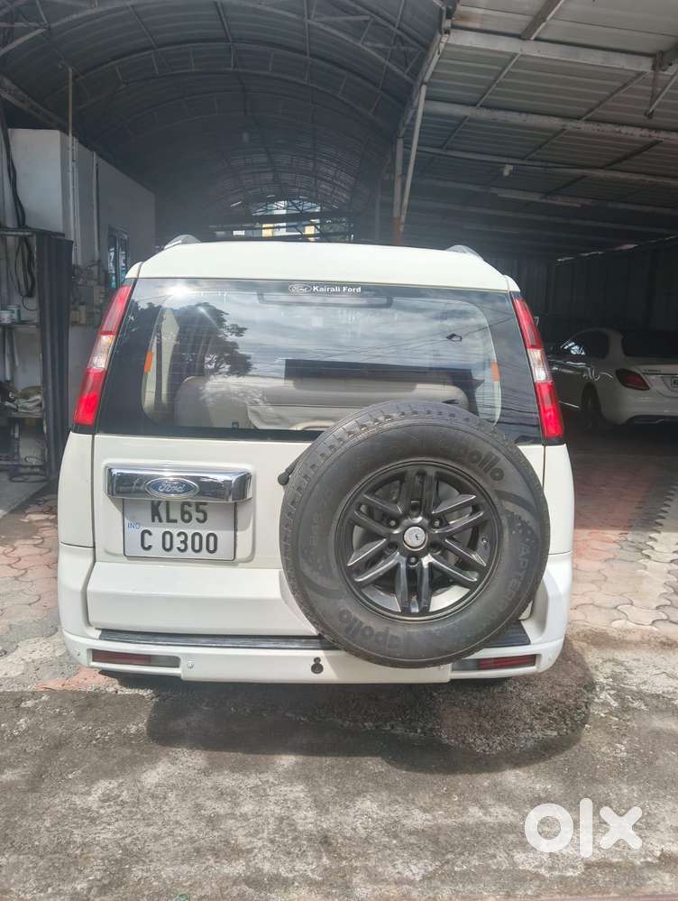 Ford Endeavour 3.0l 4x4 At, 2013, Diesel