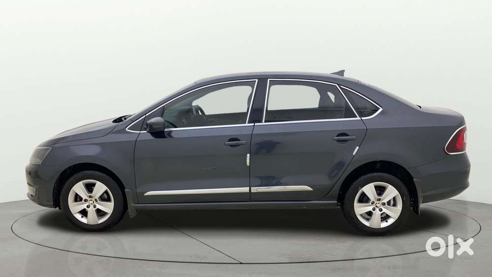 Skoda Rapid 1.0 Ambition Tsi At, 2021, Petrol