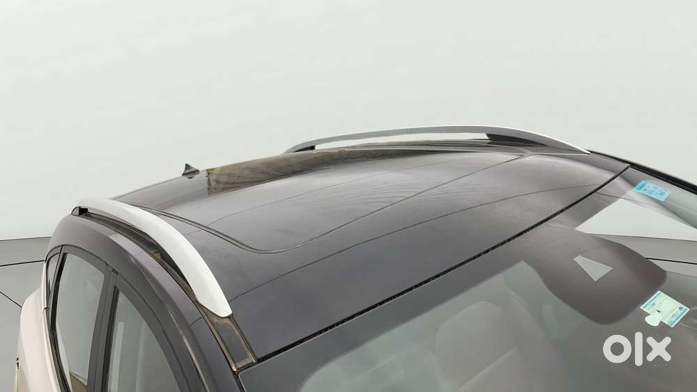 Mg Astor 1.3 Savvy Turbo At S Red, 2023, Petrol