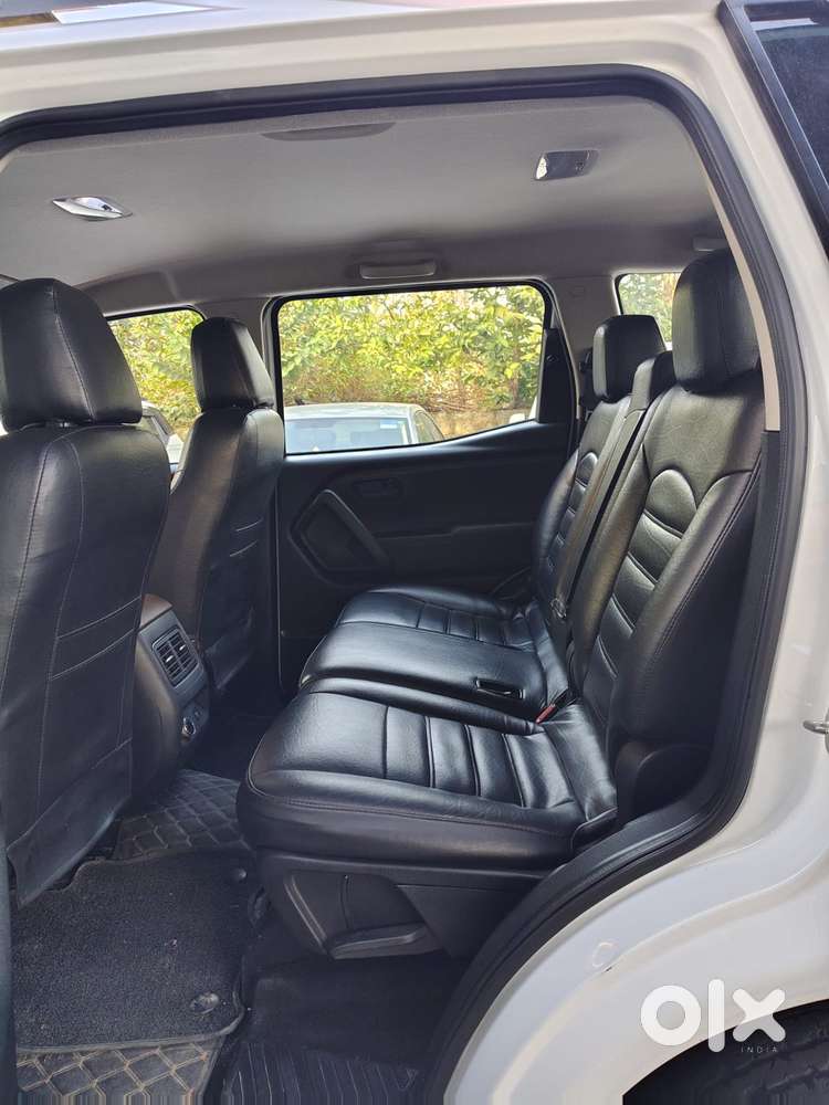 Mahindra Scorpio-n 2.0 Z4 Petrol Mt 7 Str, 2023, Petrol