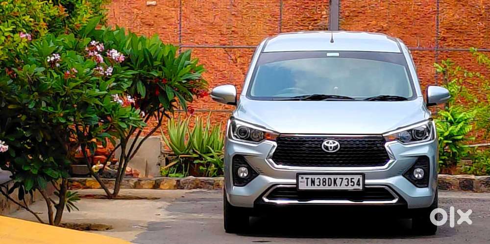 Toyota Rumion V Mt, 2024, Petrol