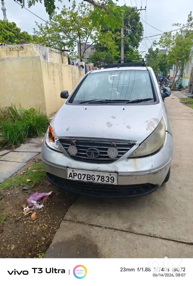 Tata Indica Vista 2012