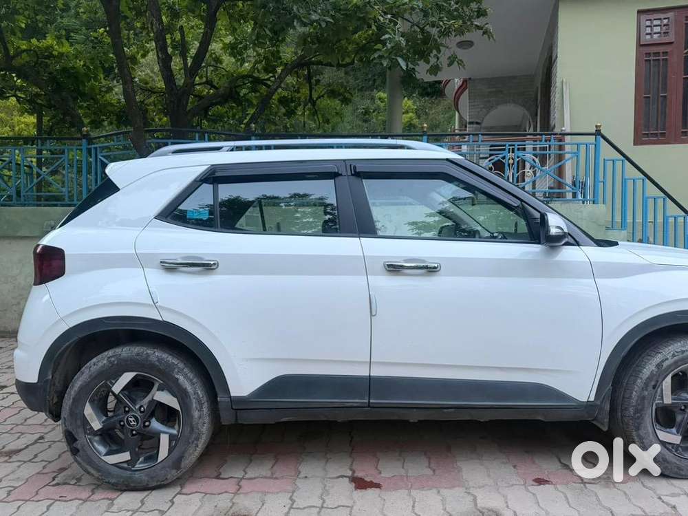 Hyundai Diesel Manual 2021