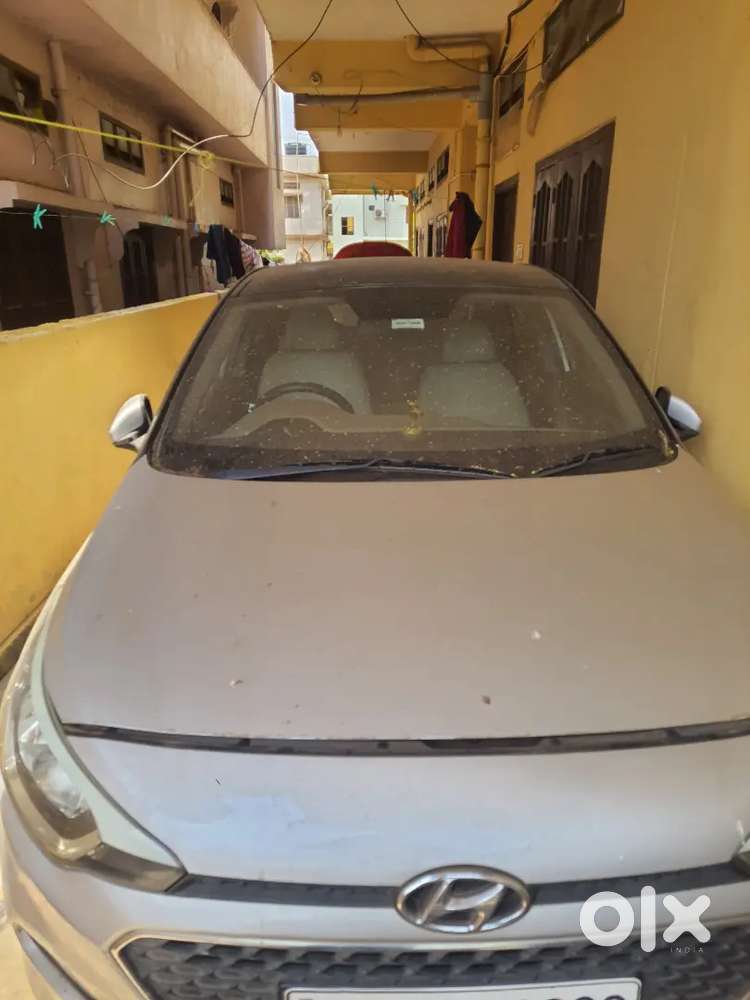 Hyundai New I20 2018 Petrol 60000 Km Driven