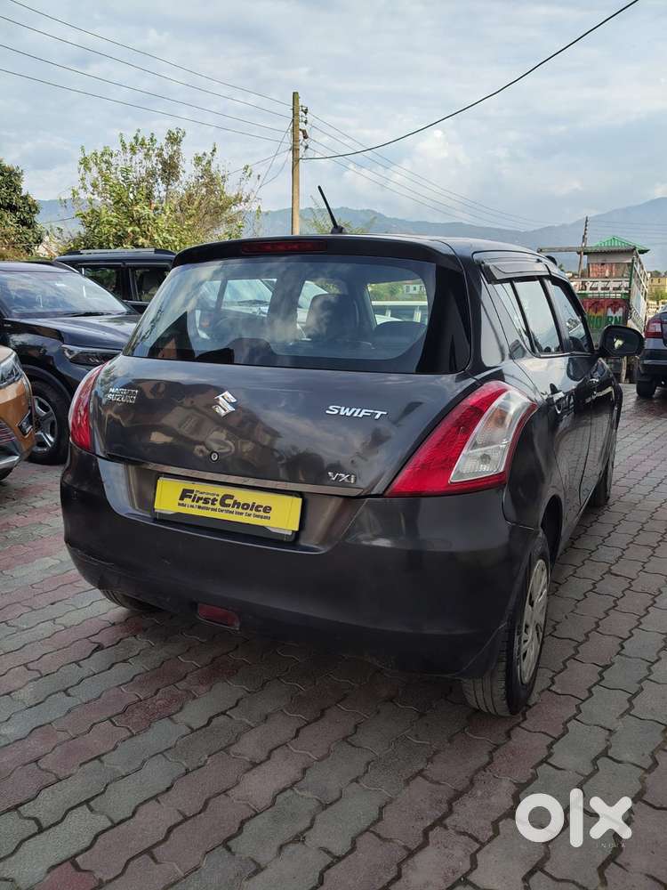 Maruti Suzuki Swift Vxi, 2015, Petrol