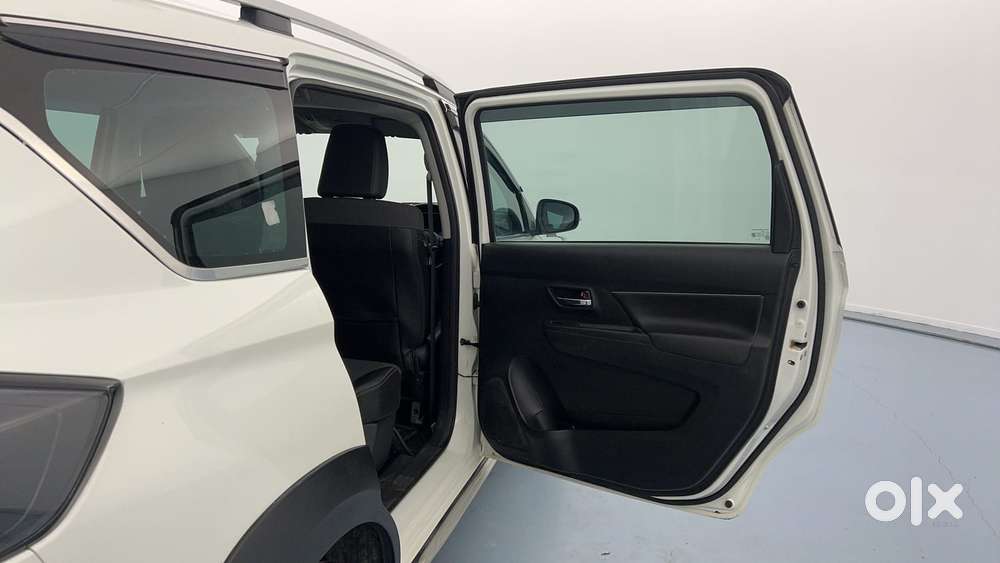 Maruti Suzuki Xl6 1.5 Zeta At, 2023, Petrol