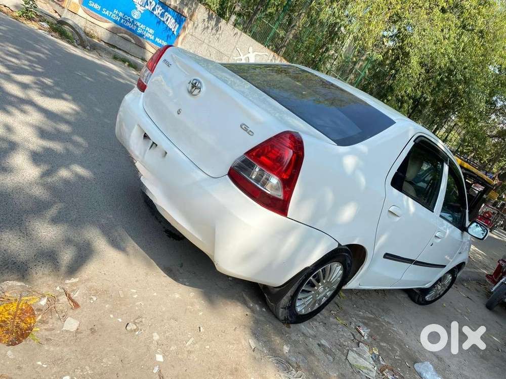 Toyota Etios 2016 Diesel 97000 Km Driven