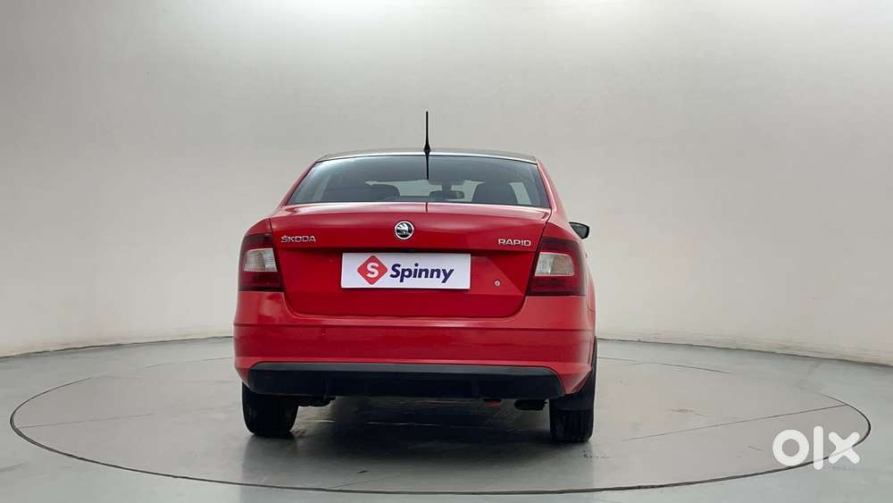 Skoda Rapid 1.6 Mpi At Style, 2018, Petrol