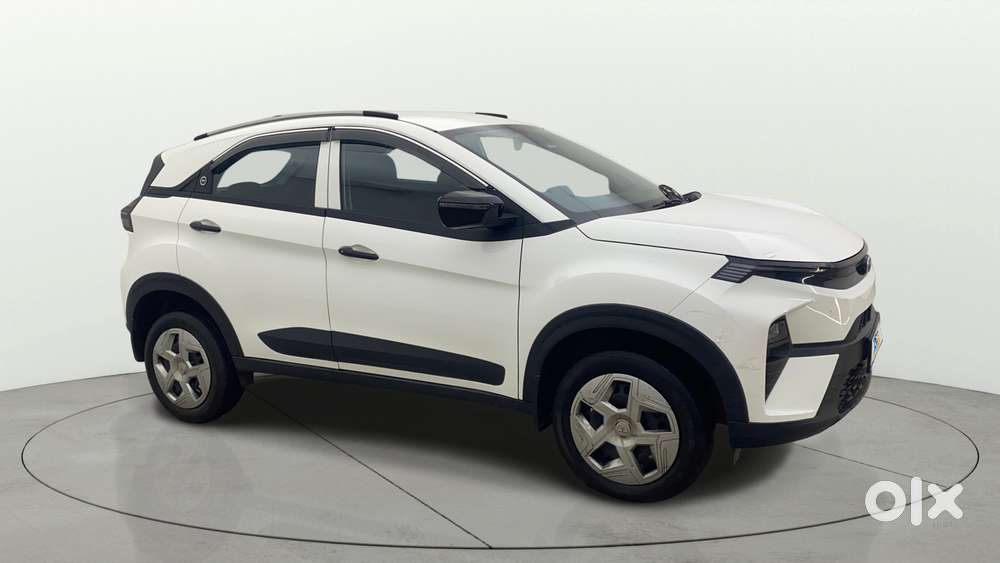 Tata Nexon Smart Plus S 1.2 Revotron Petrol 5 Mt, 2024, Petrol