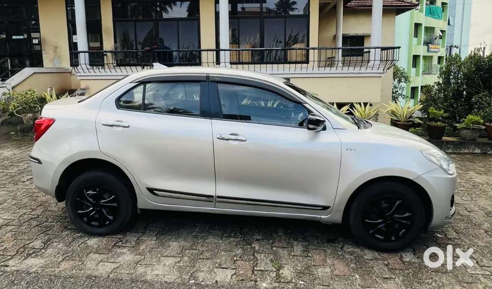 Maruti Dzire Vxi 2017