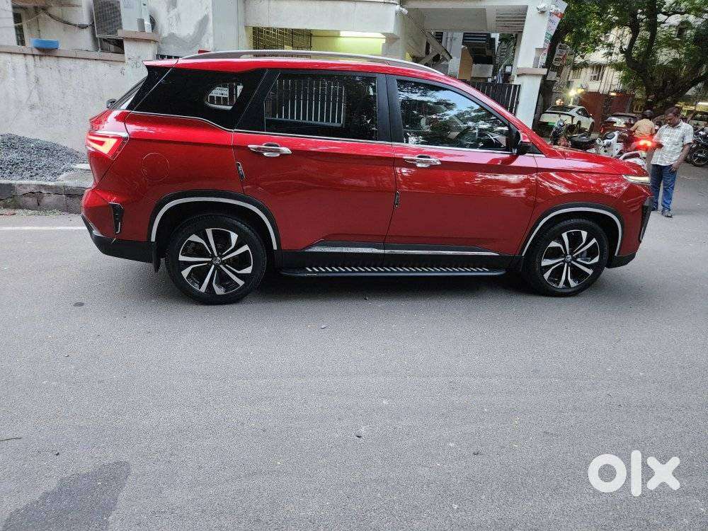 Mg Hector Plus Sharp Pro 1.5 Turbo Petrol Cvt 7 Str, 2023, Petrol