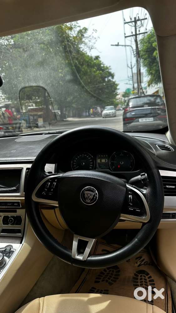Jaguar Xf Diesel 2014