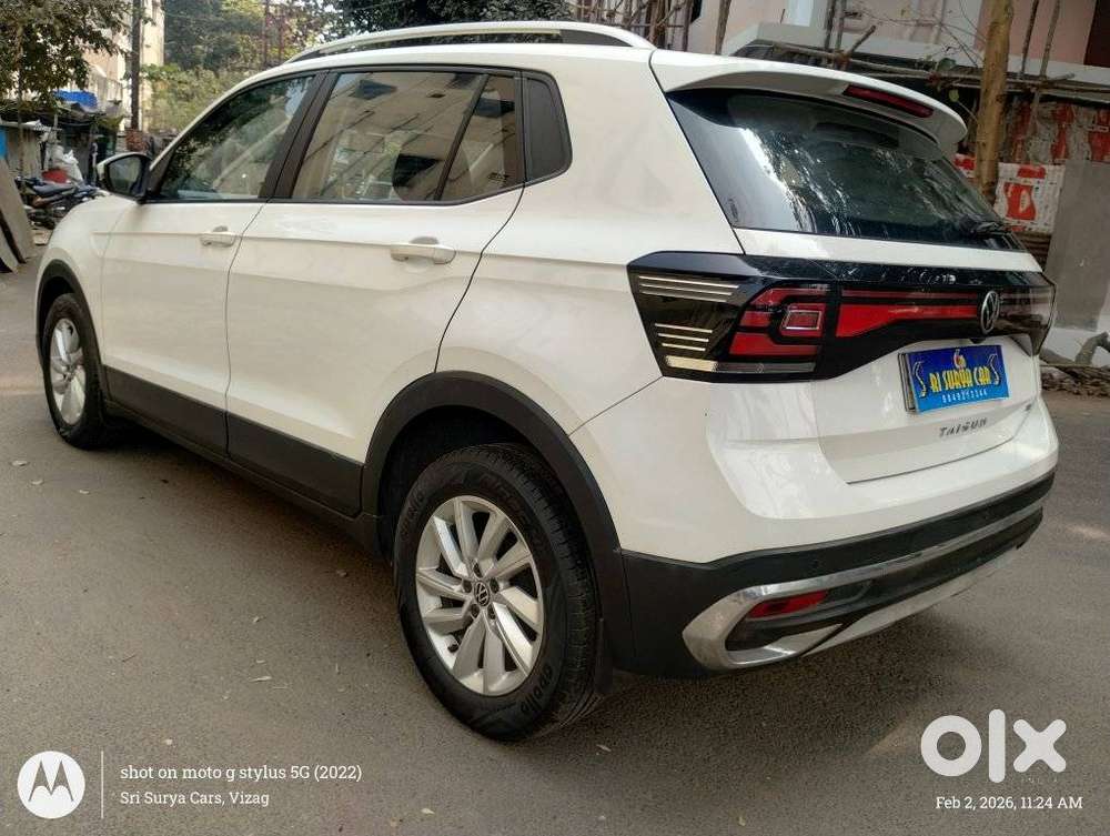 Volkswagen Taigun 1.0 Tsi Highline At, 2022, Petrol