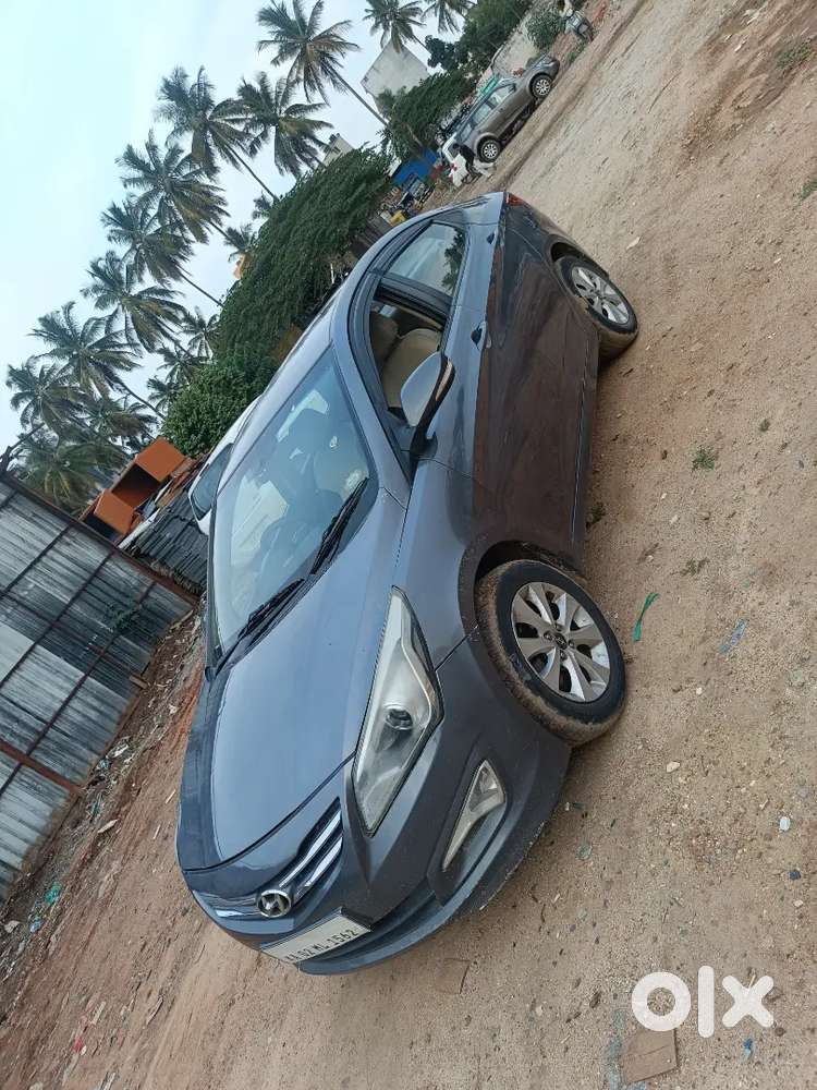 Hyundai Verna 2016 Diesel 142000 Km Driven