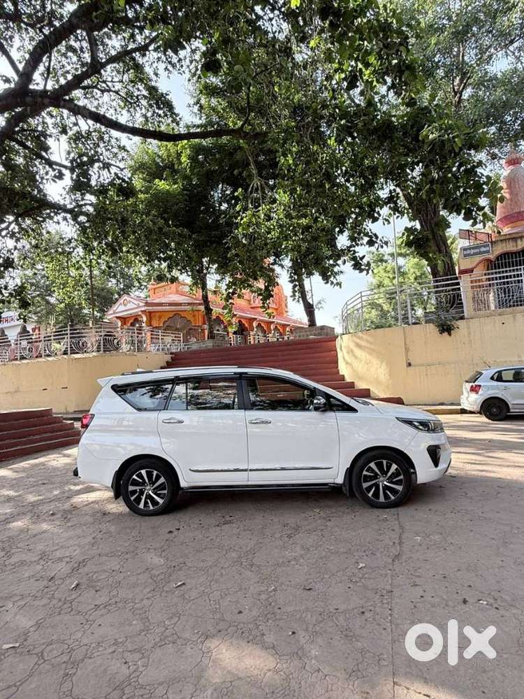 Toyota Innova Crysta 2.8 Zx Automatic 7 Str, 2021, Diesel