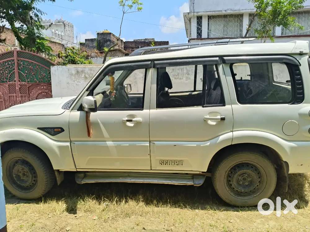 Mahindra Scorpio S4