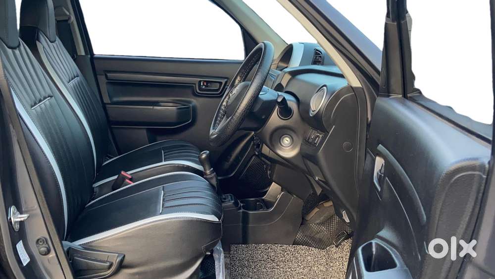 Maruti Suzuki S-presso Vxi Plus, 2023, Petrol