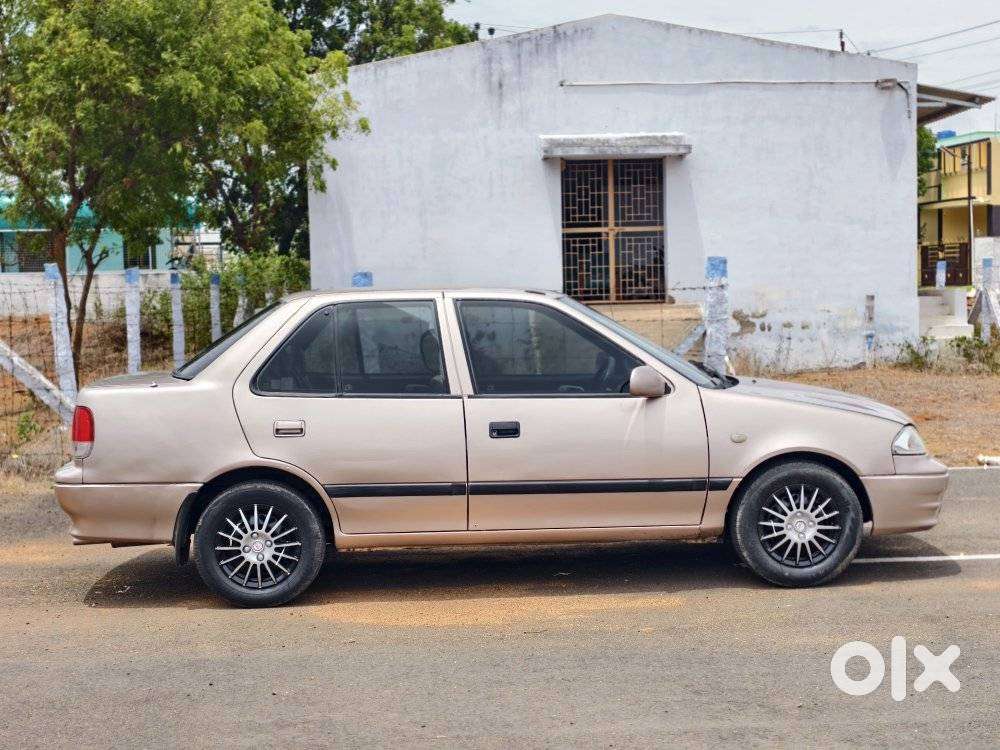 Maruti Suzuki Esteem Vxi - Bsii, 2005, Petrol