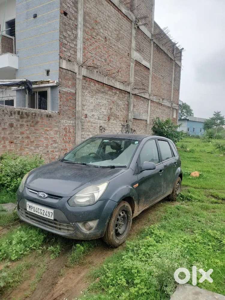 Ford Figo Petrol 2010