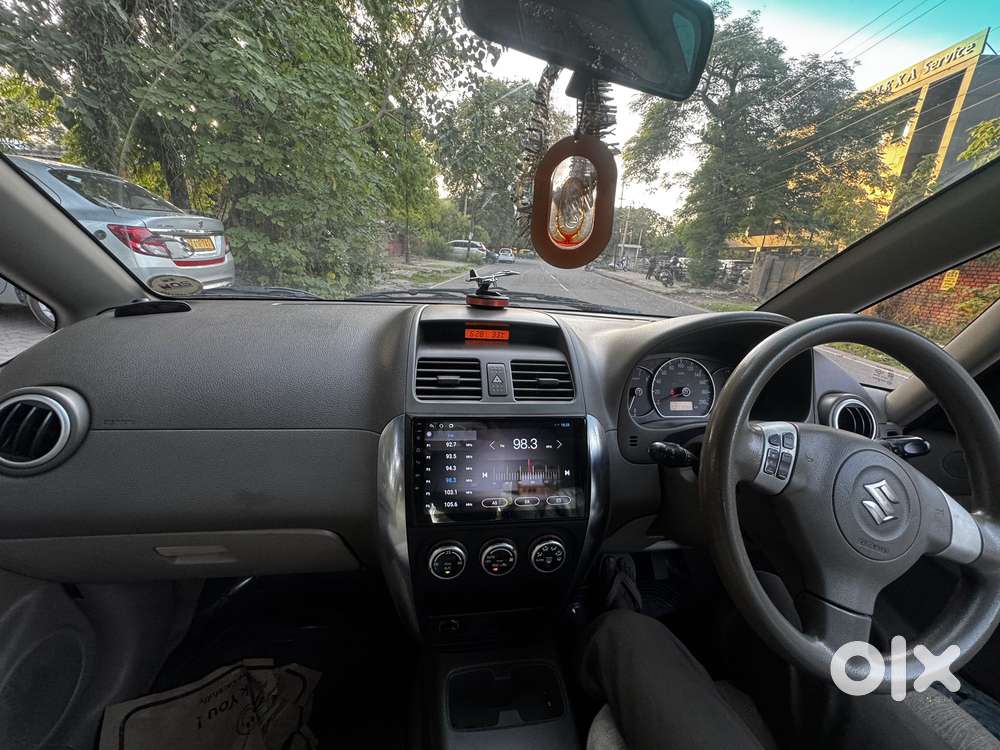 Maruti Suzuki Sx4 2007-2012 Zxi At, 2010, Cng & Hybrids