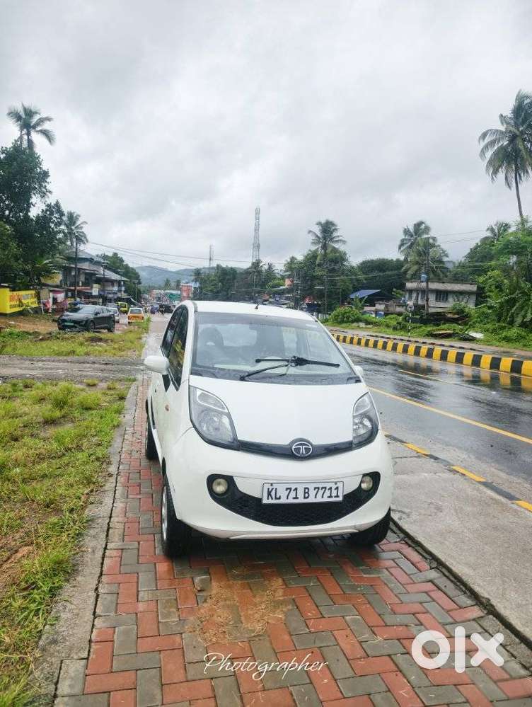 Tata Nano Xt, 2015, Petrol