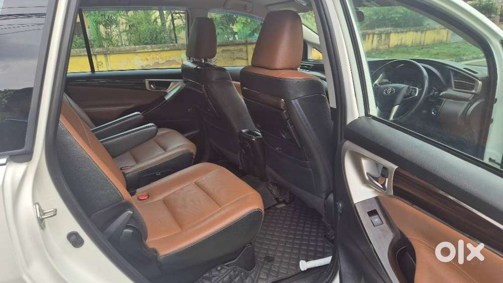 Toyota Innova Crysta [2020-ongoing] 2.4 Zx At 7 Str, 2022, Diesel