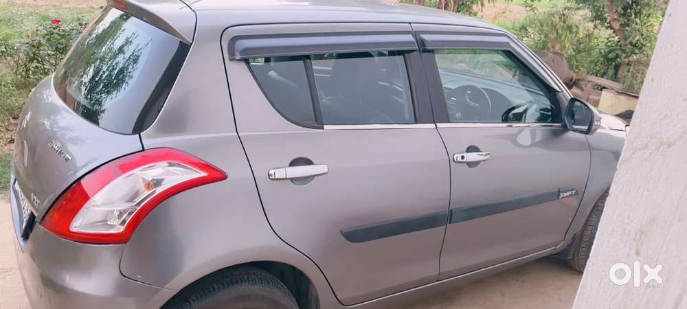 Maruti Suzuki Swift Petrol 2015