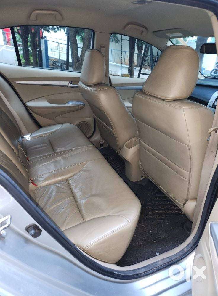 Honda City V At Exclusive, 2011, Petrol