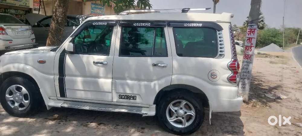 Mahindra Scorpio 2013 Diesel 200000 Km Driven