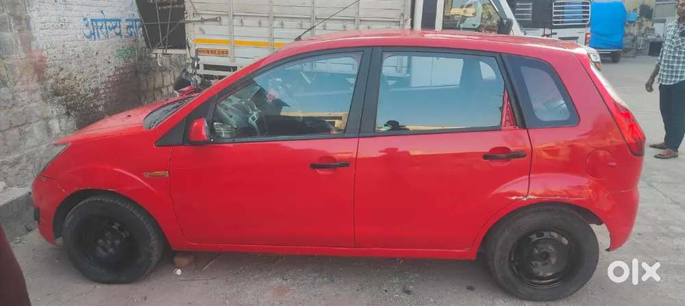 Ford Figo 1.2 Petrol 2011