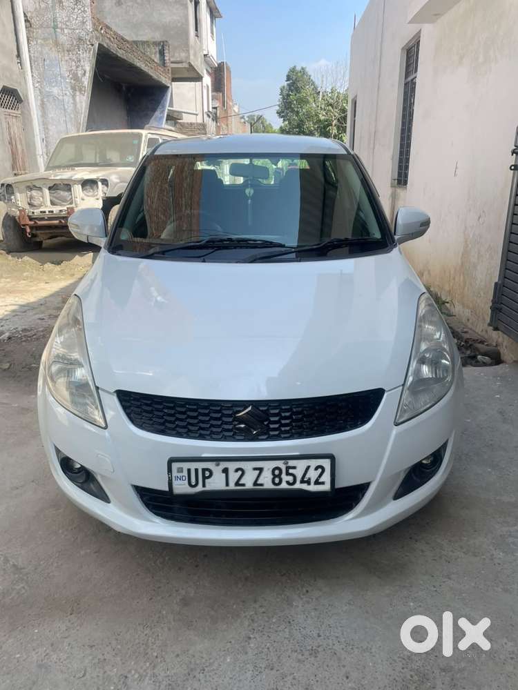 Maruti Suzuki Swift Vxi Optional, 2012, Petrol