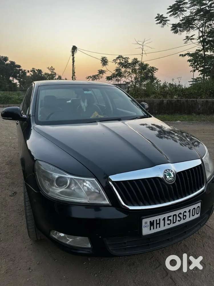 Skoda Laura Black Colour Near Interior