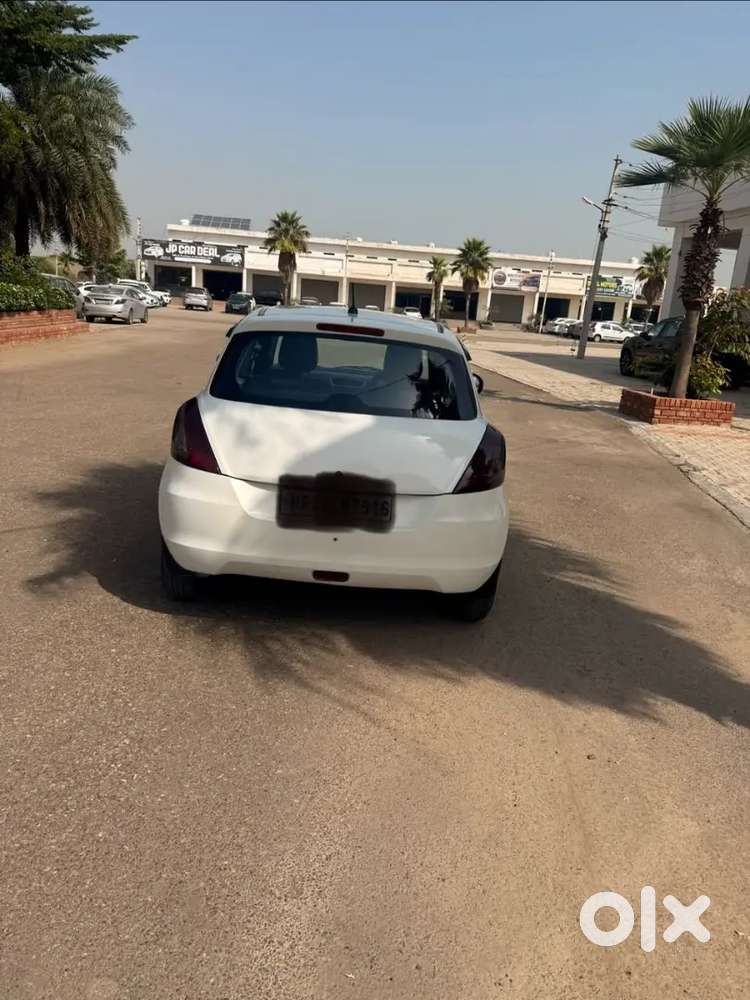Swift Maruti Suzuki 2015 Model