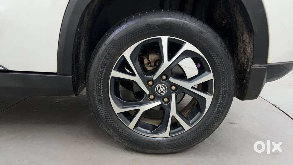 Toyota Urban Cruiser Hyryder 1.5 V Neo Drive, 2024, Petrol