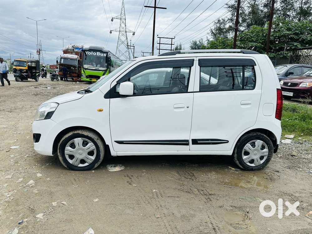 Maruti Suzuki Wagon R 1.0 Vxi Plus, 2018, Petrol