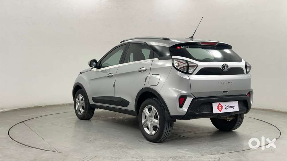 Tata Nexon 1.2 Revotron Xma Amt (s), 2021, Petrol