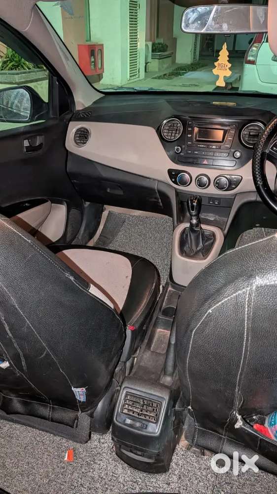 Hyundai Grand I10 Sportz 2015