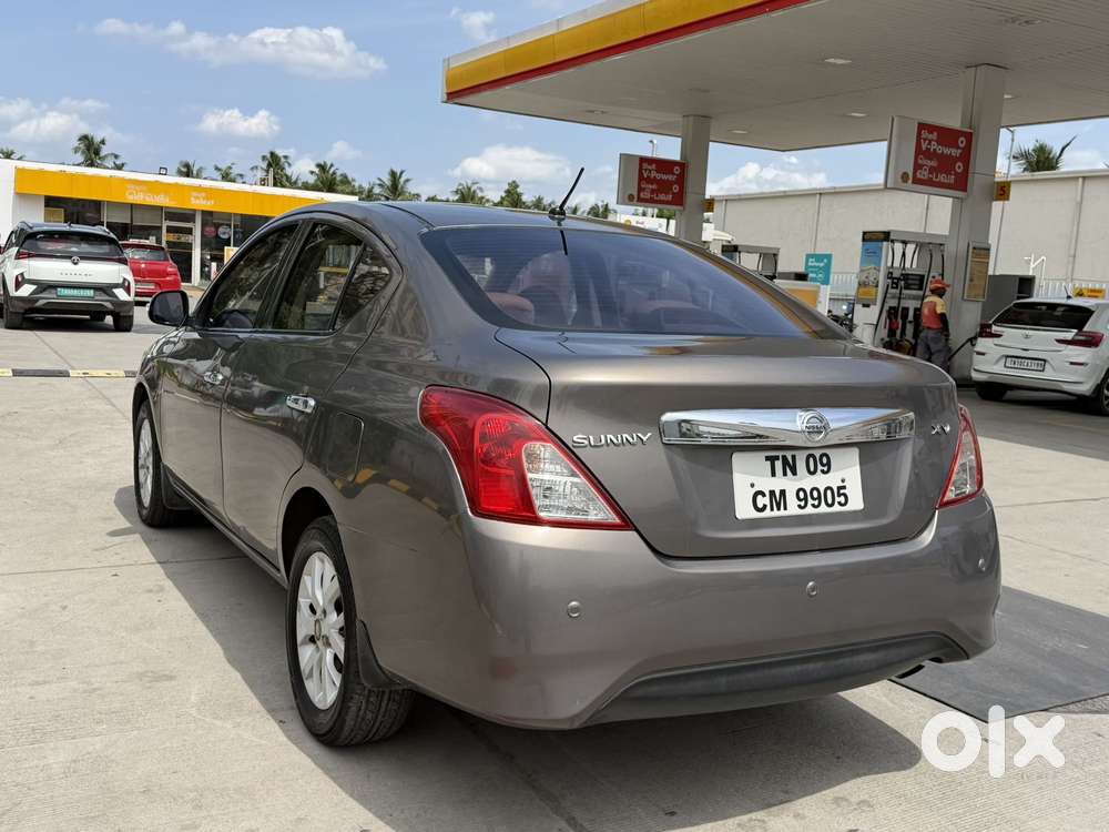 Nissan Sunny Xv Premium Pack (leather), 2018, Diesel