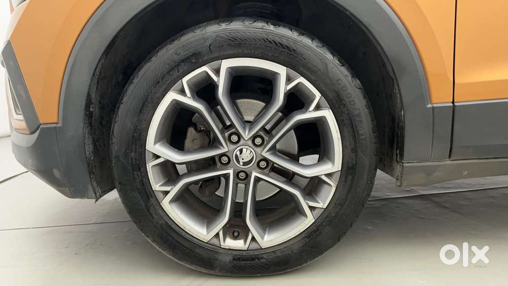 Skoda Kushaq Style 1.0l Tsi At, 2021, Petrol