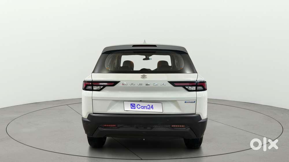 Maruti Suzuki Vitara Brezza 1.5 Vxi At, 2022, Petrol