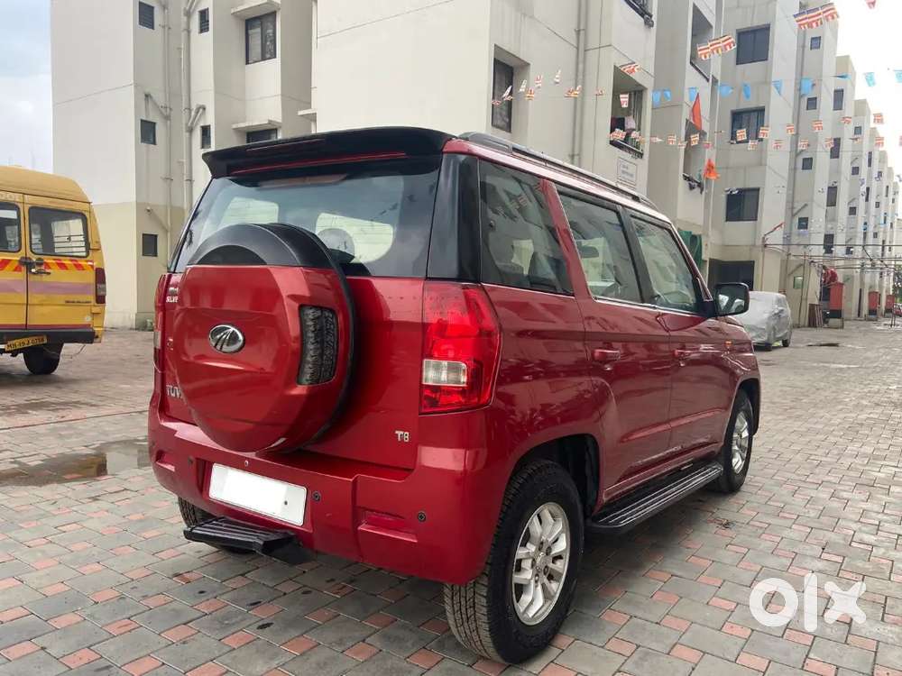 Mahindra Tuv 300 2016