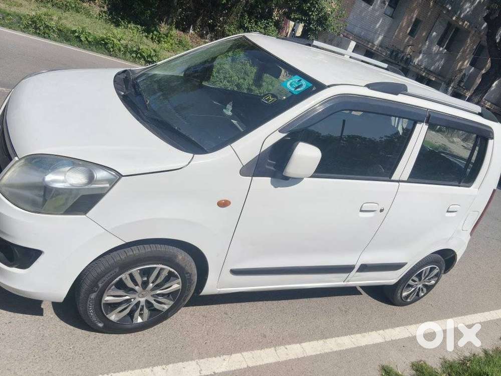 Maruti Suzuki Wagon R Vxi 1.2, 2013, Petrol
