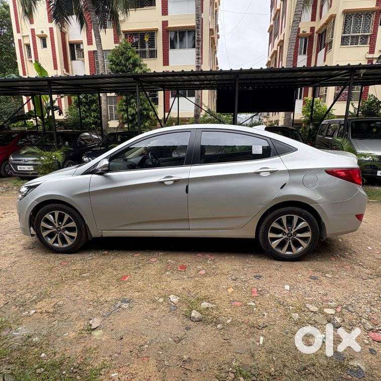 Hyundai Verna 1.6 Vtvt Sx, 2016, Petrol